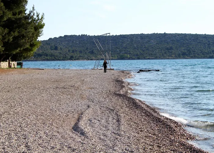 With Parking Space Pirovac, Sibenik - 22646 * Pirovac